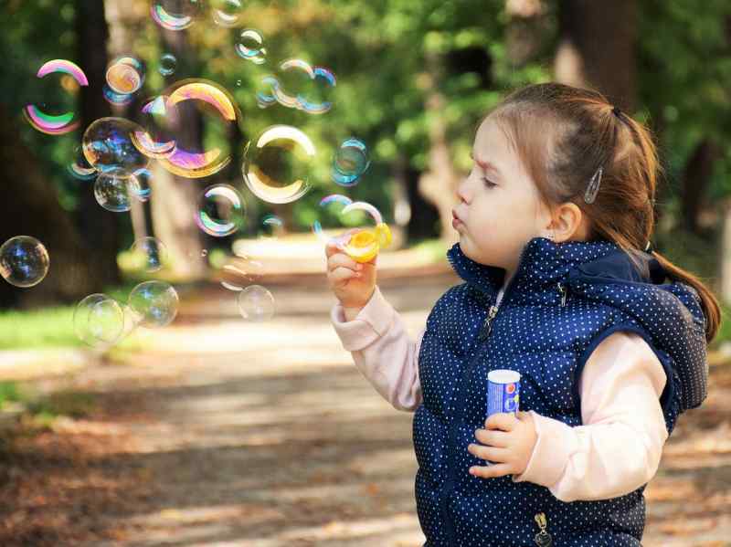 Kid G36a076f9c 1280