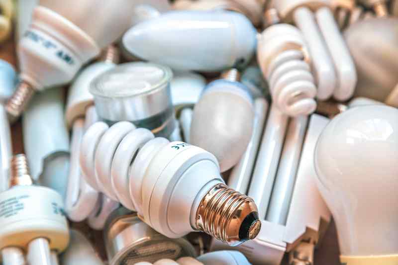 Lightbulb Ga2a82b79c 1280